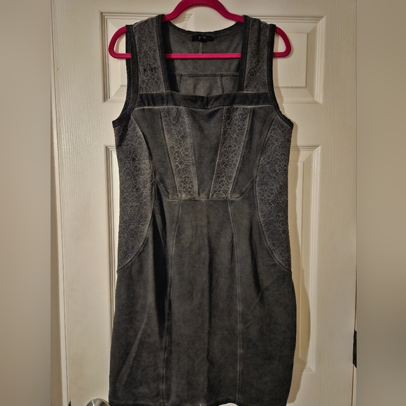 Yest size 10 dress‎ - Picture 1 of 4